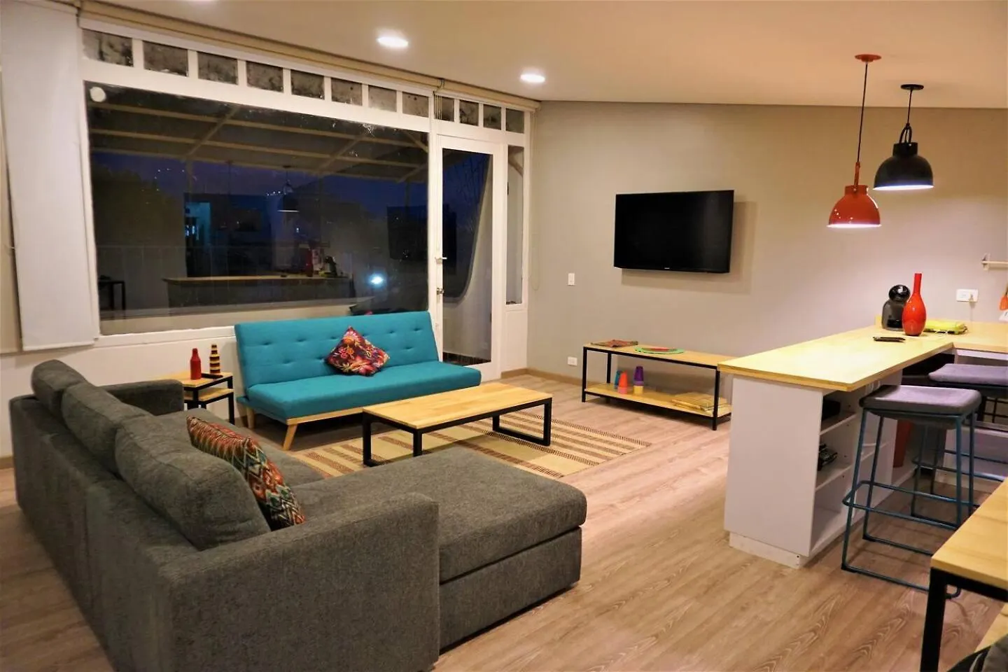 Bright, Stylish Terrace Apt 5 Min To T Zone Andino Bogota Apartment